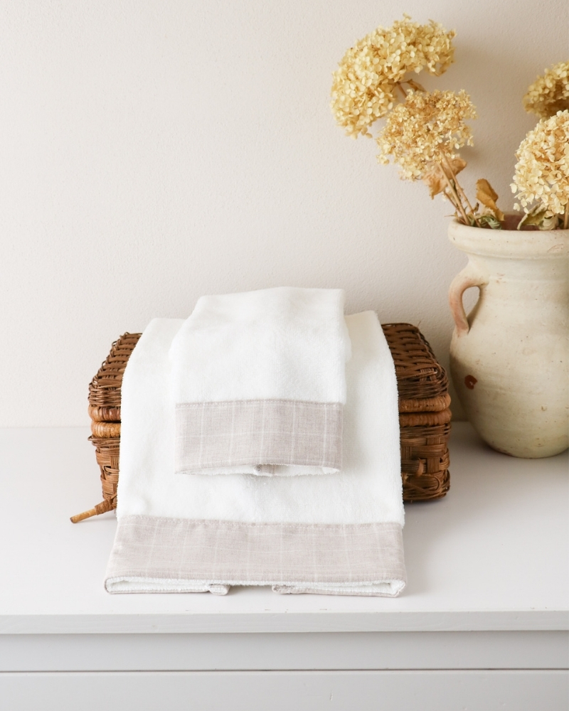 Telo bagnetto piccolo beige - immagine 2