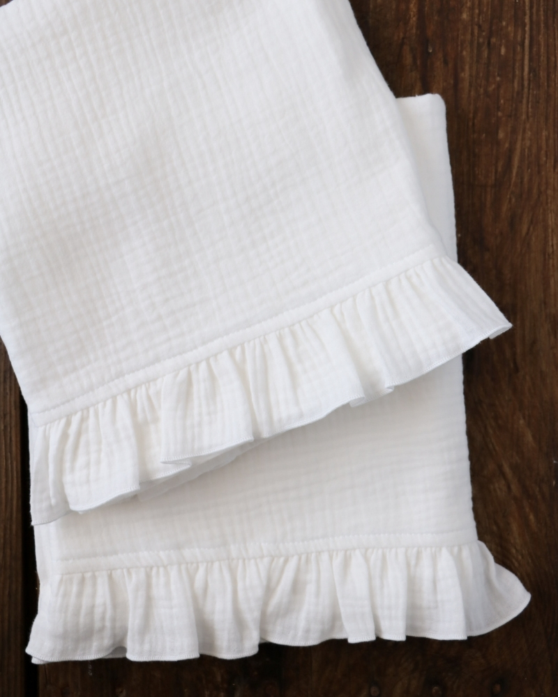 Set Lenzuolino neonato in mussola rouches - immagine 2